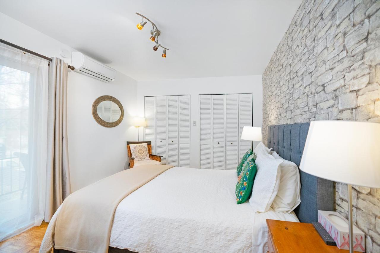 อาเกย เช ฟร็องซัว บี แอนด์ บี Bed & Breakfast มอนทรีอัล ภายนอก รูปภาพ