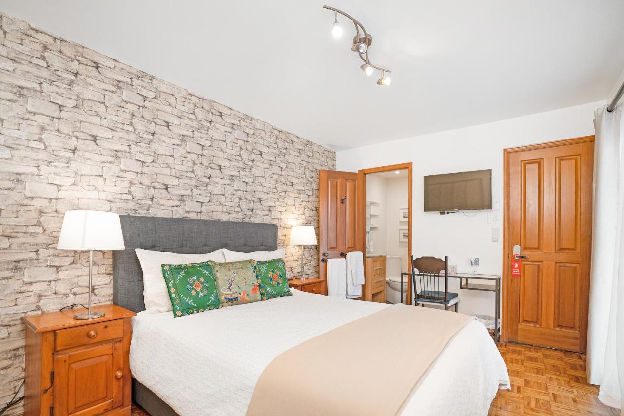 อาเกย เช ฟร็องซัว บี แอนด์ บี Bed & Breakfast มอนทรีอัล ภายนอก รูปภาพ